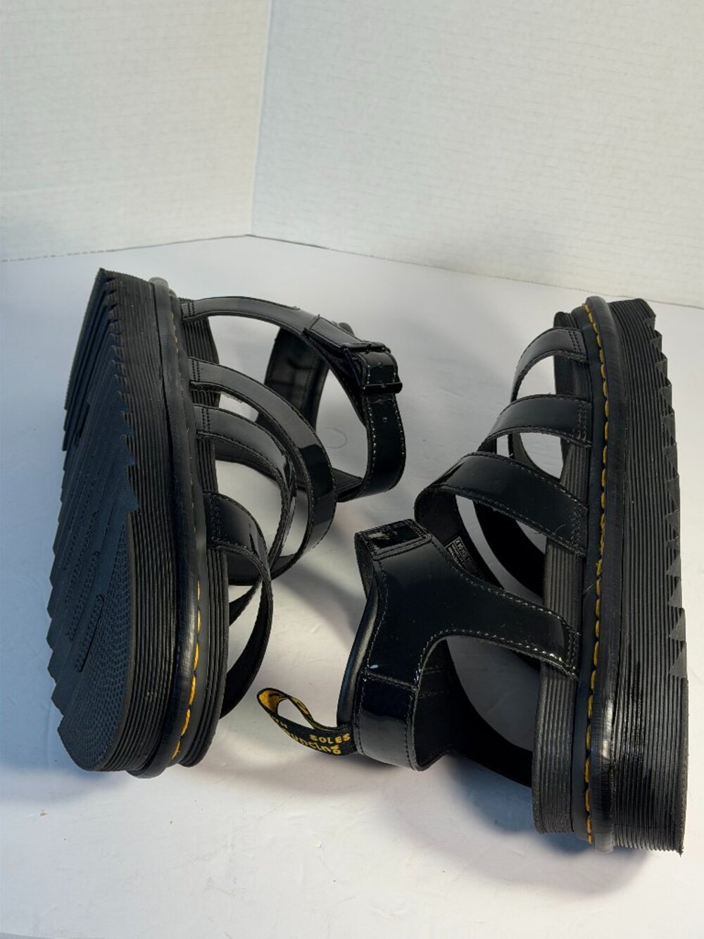 Women's size 11- Dr Martens Blaire Sandals - Picture 5 of 16